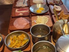 -银米·云南传统过桥米线(双廊黑金冠店)