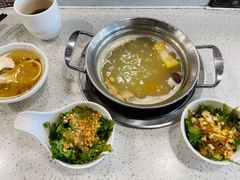 雪耳枸杞子糖水-九玺炉旋转小火锅(柠溪路店)