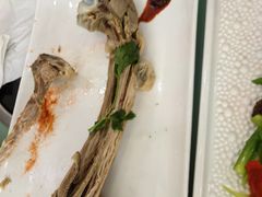 -伊源鼎盛餐饮服务有限公司