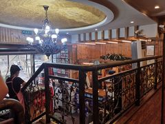 大堂-老东镇啤酒屋海鲜加工·蒸汽海鲜·海鲜烧烤(台东店)