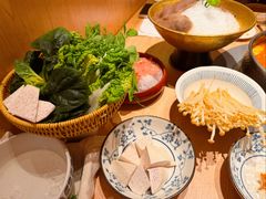-巴奴毛肚火锅(七宝领展广场店)