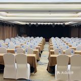 喜欢你那是比一辈子还要长久的事。3、年少的日子里