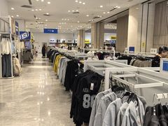 -BIGOFFS 超级折扣(仁恒伊势丹店)