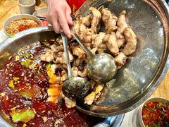 -肖肖酸萝卜鱼火锅(总店)