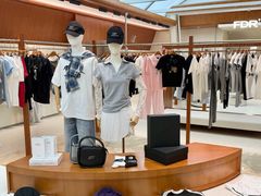 -杭州湖滨银泰in77