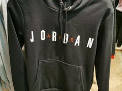 -NIKE上海青浦换季优惠店