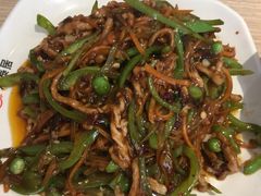 鱼香肉丝-六泰居·尔滨地标·东北菜(泰山路店)