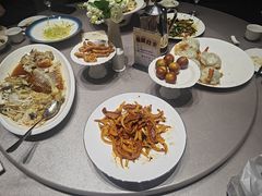-郑庄脂渣海鲜楼(九水路店)
