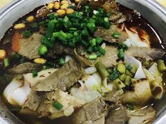 -覃肥叔桂林米粉(粮道街店)