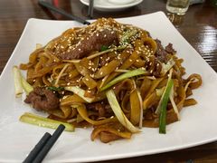 干炒牛河-南记食粥坊·宵夜大排档(岭南分店)