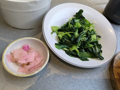 -有红鸡毛店·川菜(建设路店)