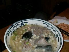 -秦香陕西食府(华贸天地店)