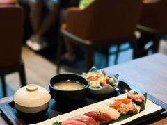 -家贺屋刺身寿司专门店