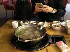 -老石黑山羊毛驴肉火锅(金凯广场店)