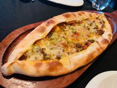 牛肉奶酪皮塔饼-Efes Turkish & Mediterranean Cuisine 艾菲斯餐厅(陆家嘴店)