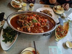 -鲜榨果汁·啤酒鱼(环岛河店)