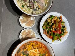 -陈熹公民族美食文化餐厅(中华广场店)