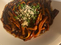 -乾隆美食·本帮菜(黄河路店)