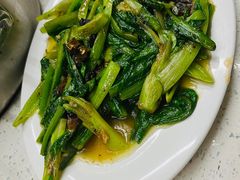 豆豉炒油麦菜-肥仔文澳门猪骨煲(南京西路店)