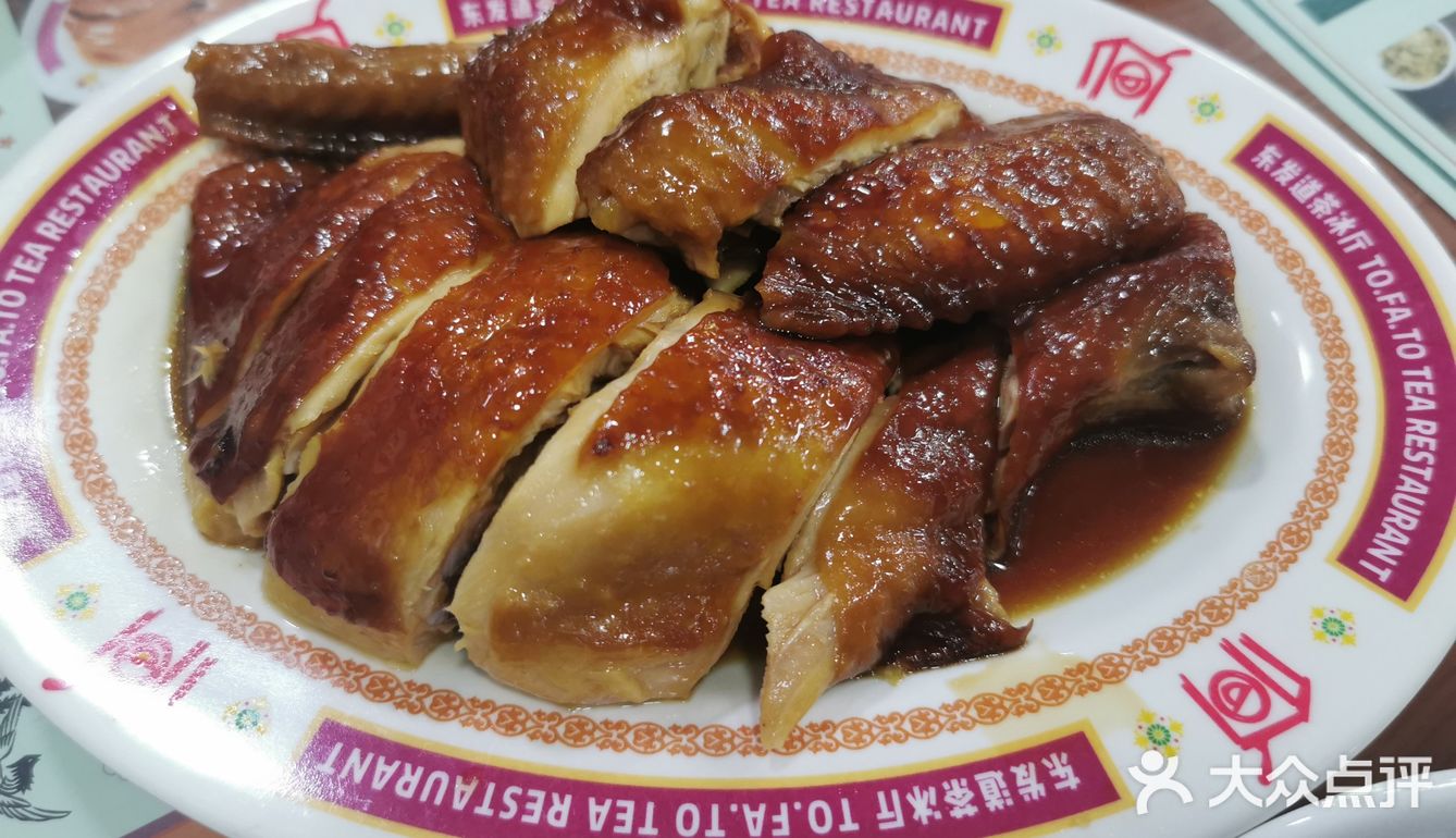 6点到的时候,门口已经排满了人,生意实在太好了!