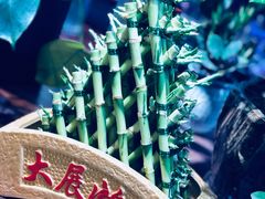 -何兮花店·气球派对鲜花店(马桥银春路万科城店)