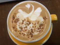 芝麻酱糖饼拿铁-COFFEE HOLIC(朝外SOHO店)
