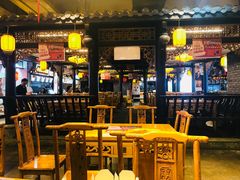 -八一路好吃街(雨田商务大厦店)