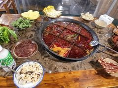 -正南齊北重庆老火锅(光华村直营店)