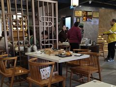 -乜都得港式茶楼(天贵路店)