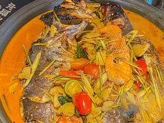 -令狐冲·炭烤活鱼(宝龙店)