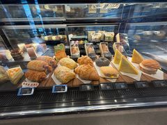 -星巴克臻选(上海合生汇1F店)