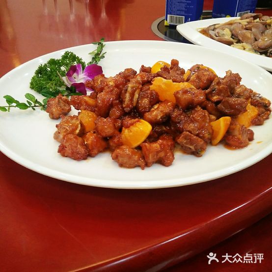十万山野菜馆