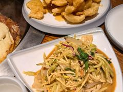 -万里闯关东铁锅炖菜馆(高新旗舰店)