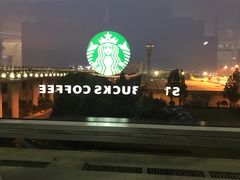 -星巴克(浦东机场T1国际27号口店)