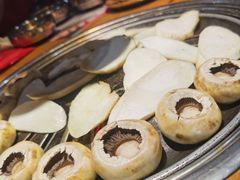 -老炉家木炭烤肉(长江国际店)