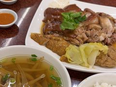 -猪脚洪隆江猪脚饭