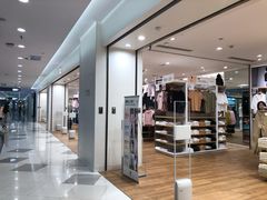 -优衣库(上海虹口龙之梦店)