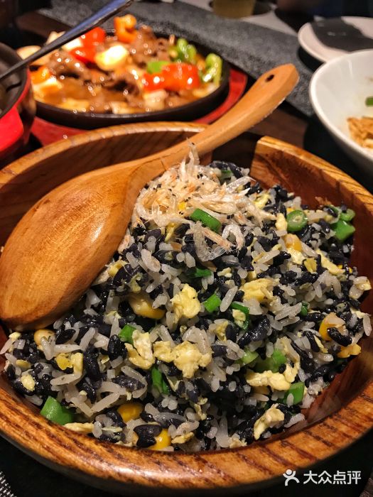 铂米星座(瑞安店)黑米饭图片
