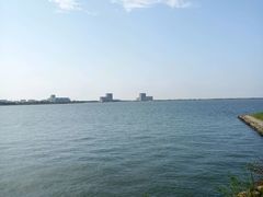 -上海滴水湖皇冠假日酒店