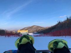 -亚布力新体委滑雪场