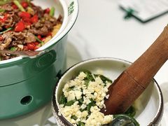 -费大厨辣椒炒肉(黄兴中心广场店)