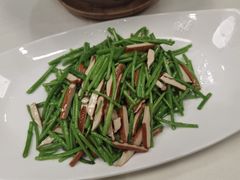 芦蒿炒香干-丁老爷子苏香圆