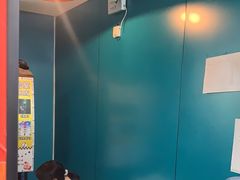 -荒岛实景沉浸密室(江汉路1店)