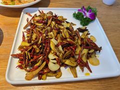 -滇铺子·云南特色菜·鲜花野菜季(东风东路c86店)
