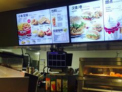 -肯德基(盘龙奥莱店)