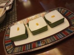 -华凌牛庄西餐厅(乌鲁木齐华凌美爵大饭店)