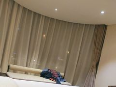 -深圳罗湖东门步行街亚朵X酒店