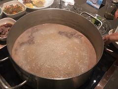 -捞王锅物料理(上海世茂广场店)