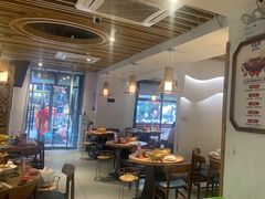 -聚鑫朋酸菜肥肠(九龙仓店)