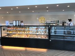 面包甜点陈列柜-PETIT PARIS 小巴黎(凯德1818店)